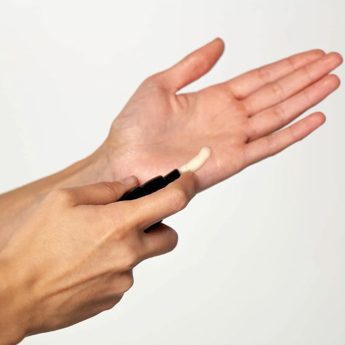 MIE Hand Super Serum